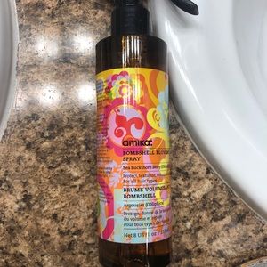 Amika Bombshell Blowout 8oz brand new